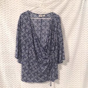 Cato faux wrap blouse blue and white size 18/20